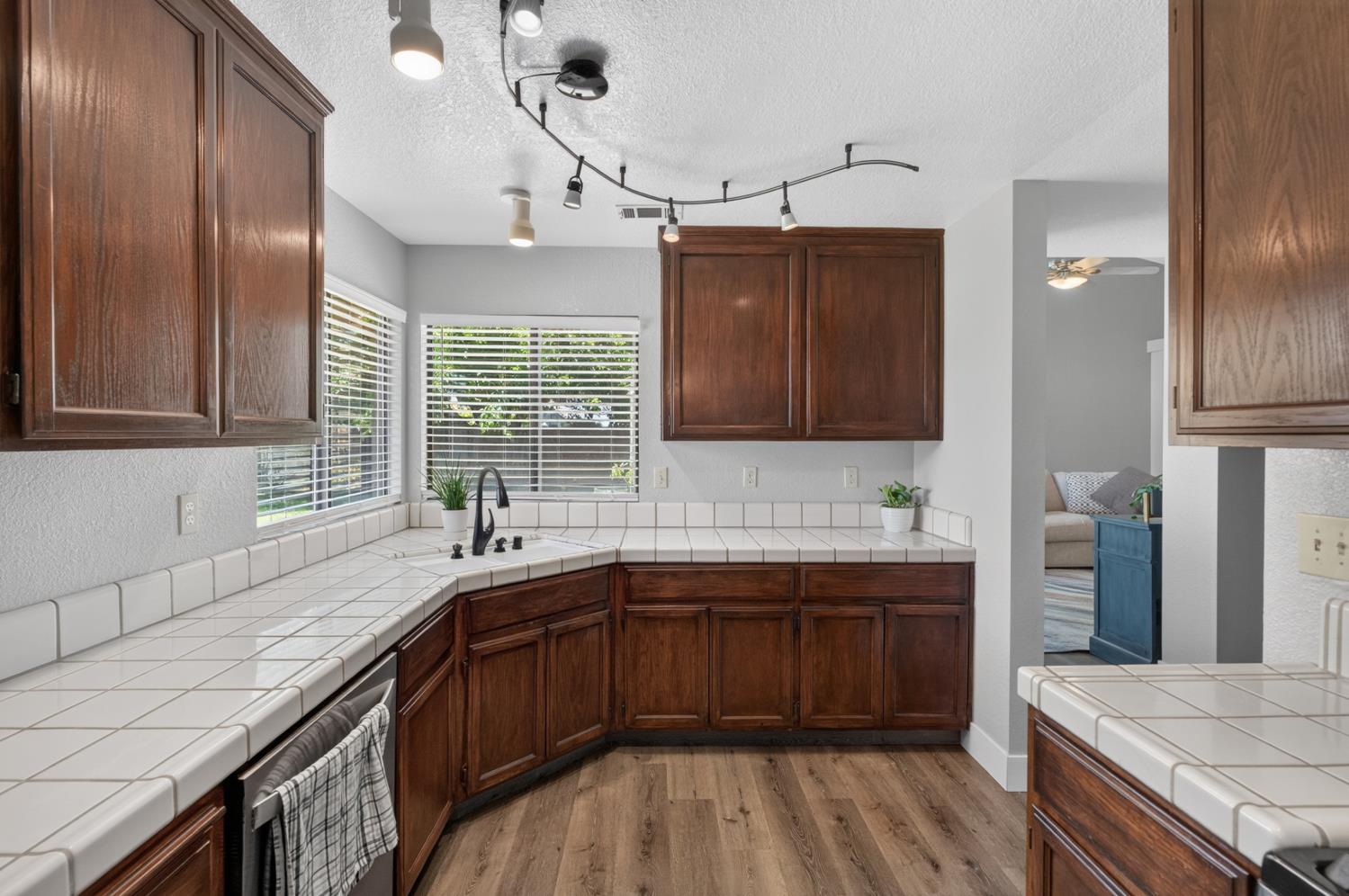 893 Black Canyon Court
