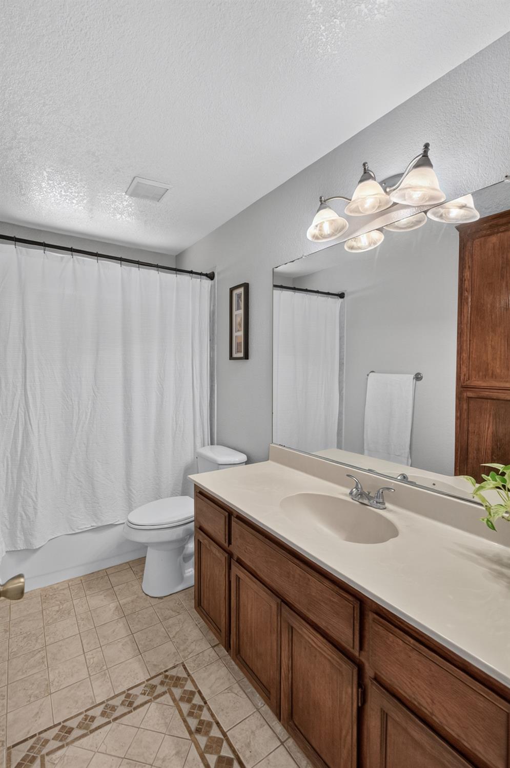 893 Black Canyon Court
