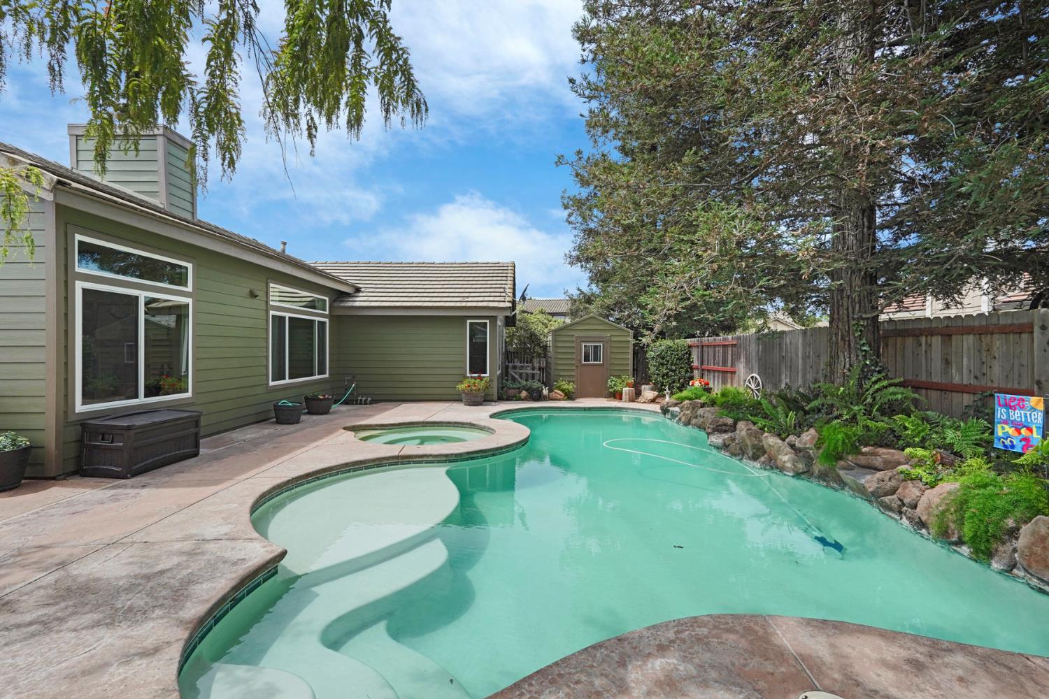 1203 Dawnwood Drive