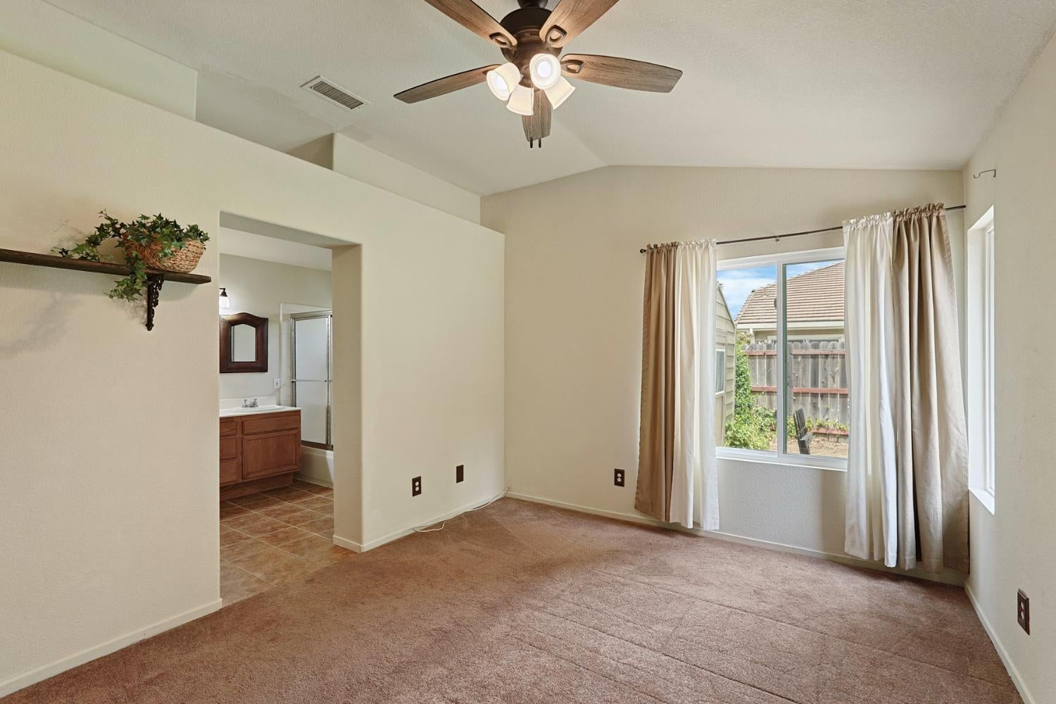 1203 Dawnwood Drive