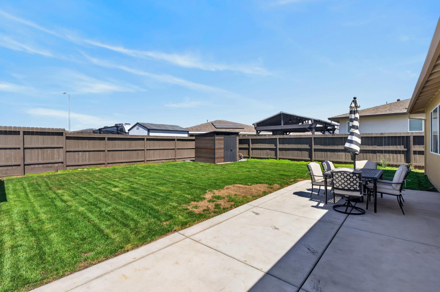 983 Amador Avenue