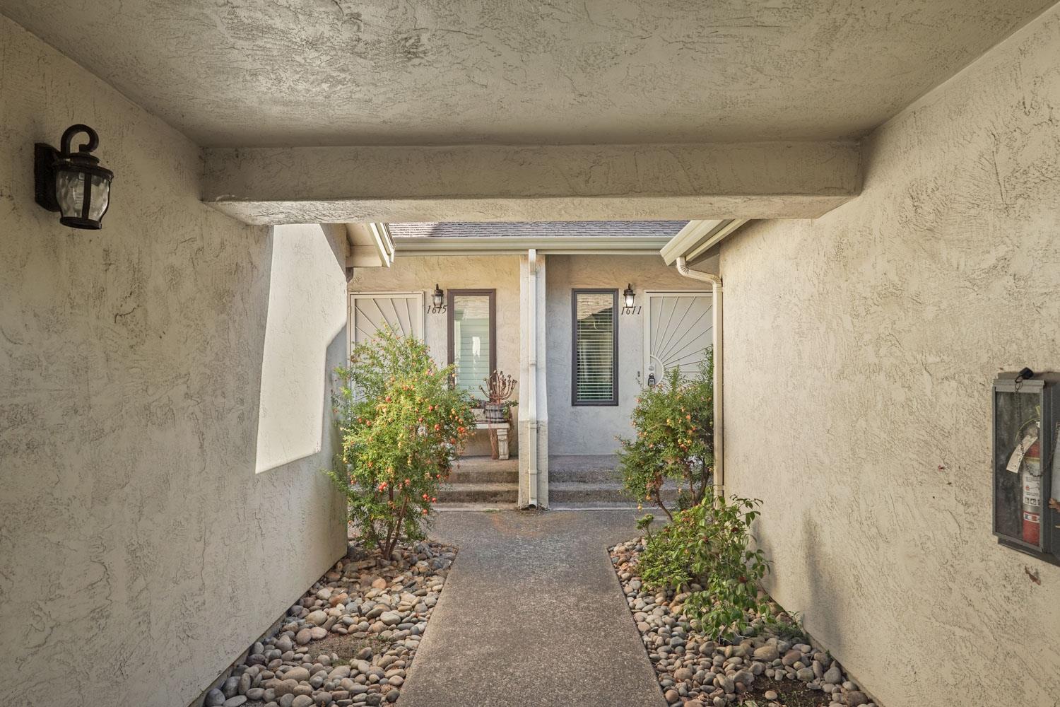 1611 Porter Way