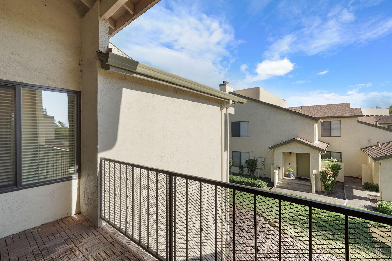 1611 Porter Way