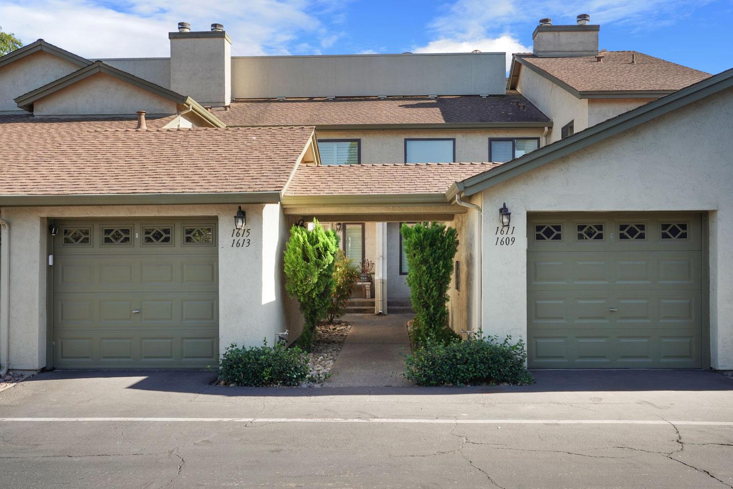 1611 Porter Way