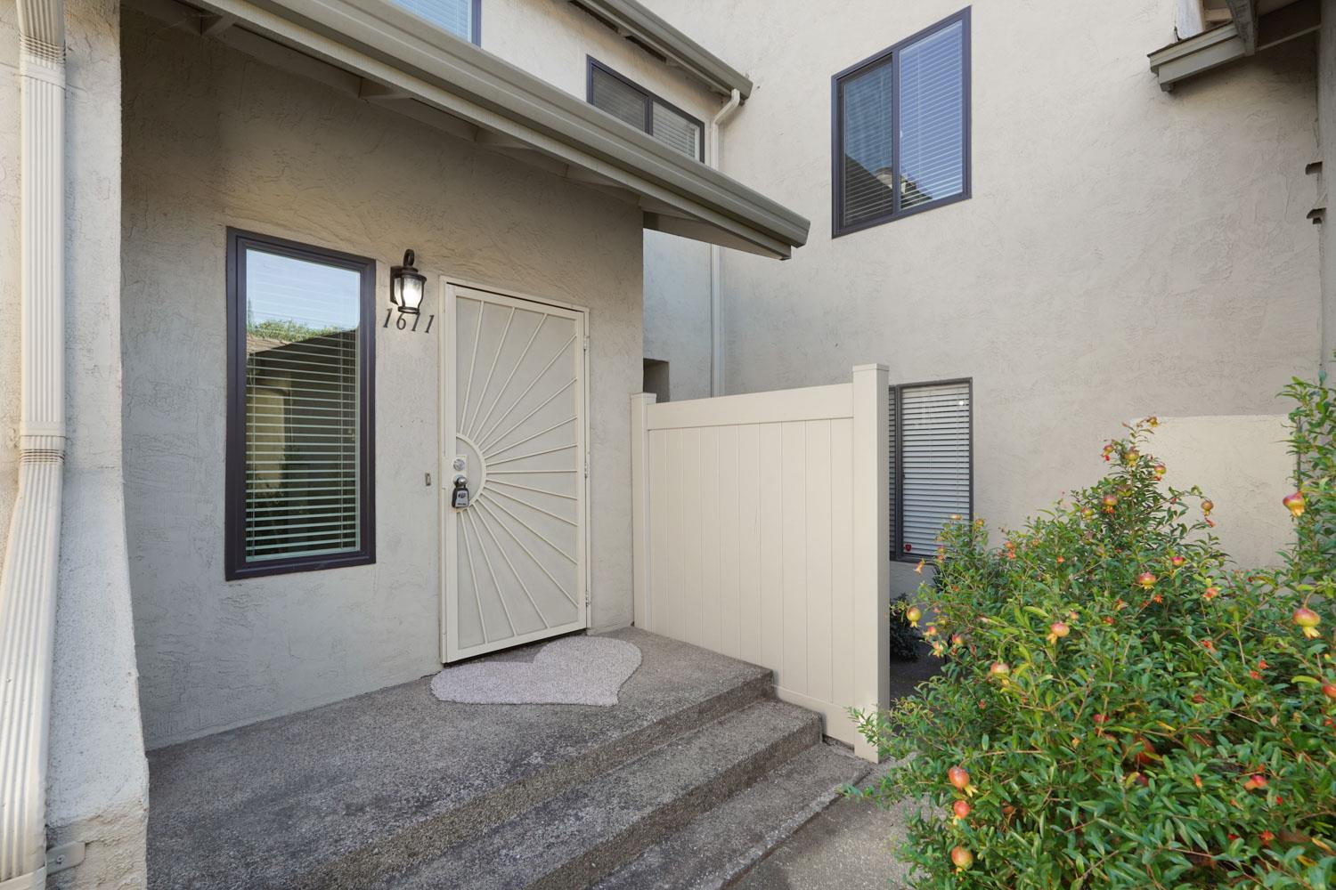 1611 Porter Way