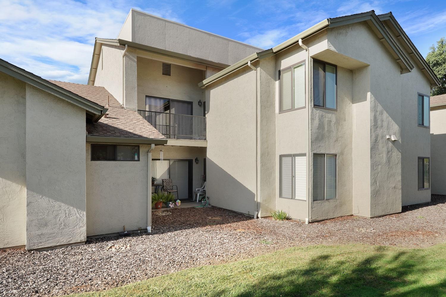 1611 Porter Way
