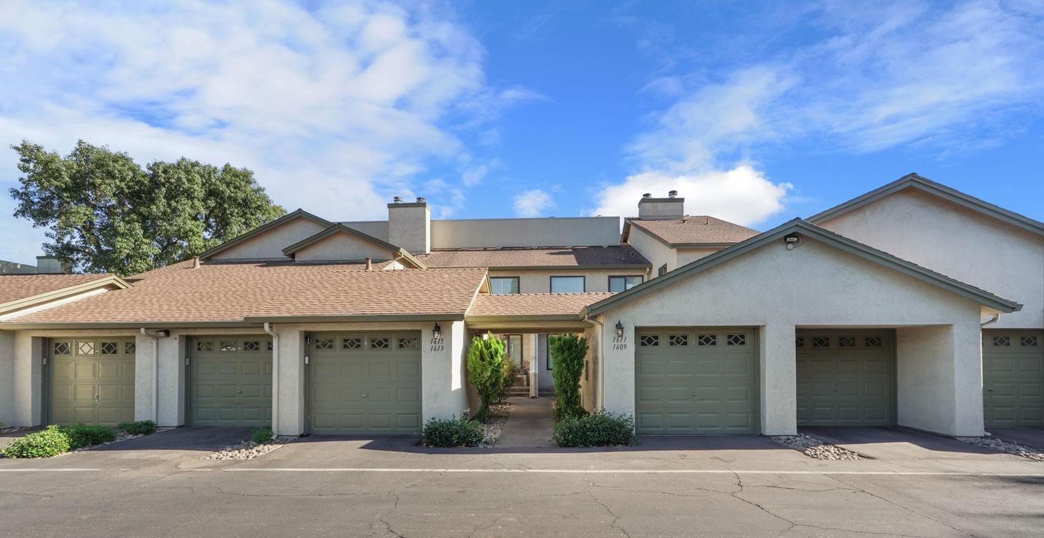 1611 Porter Way