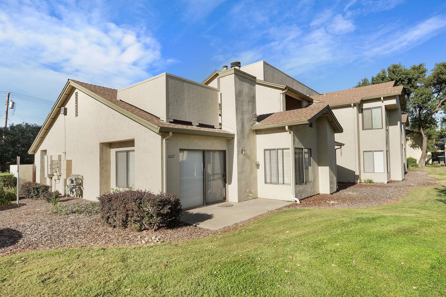 1611 Porter Way