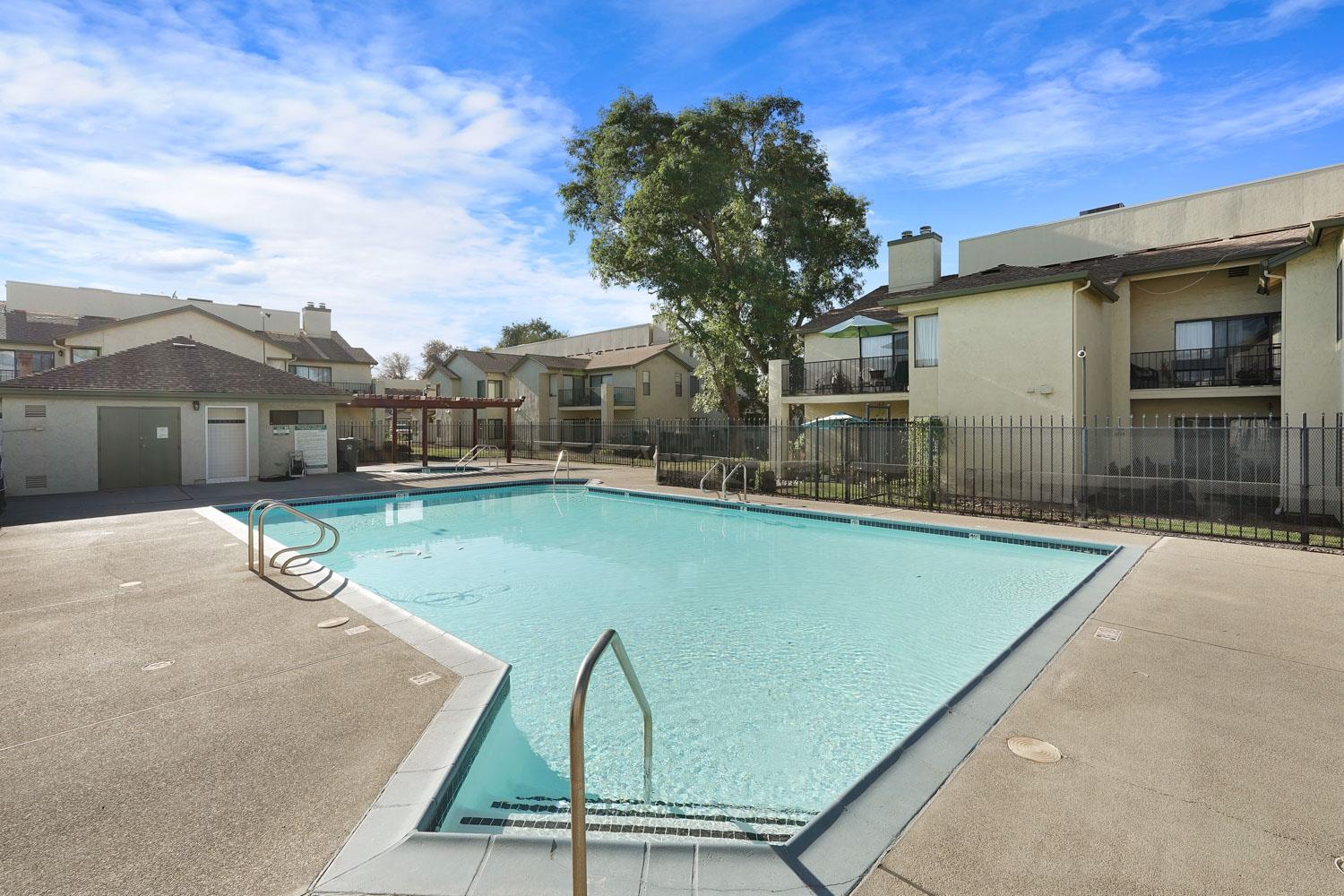 1611 Porter Way