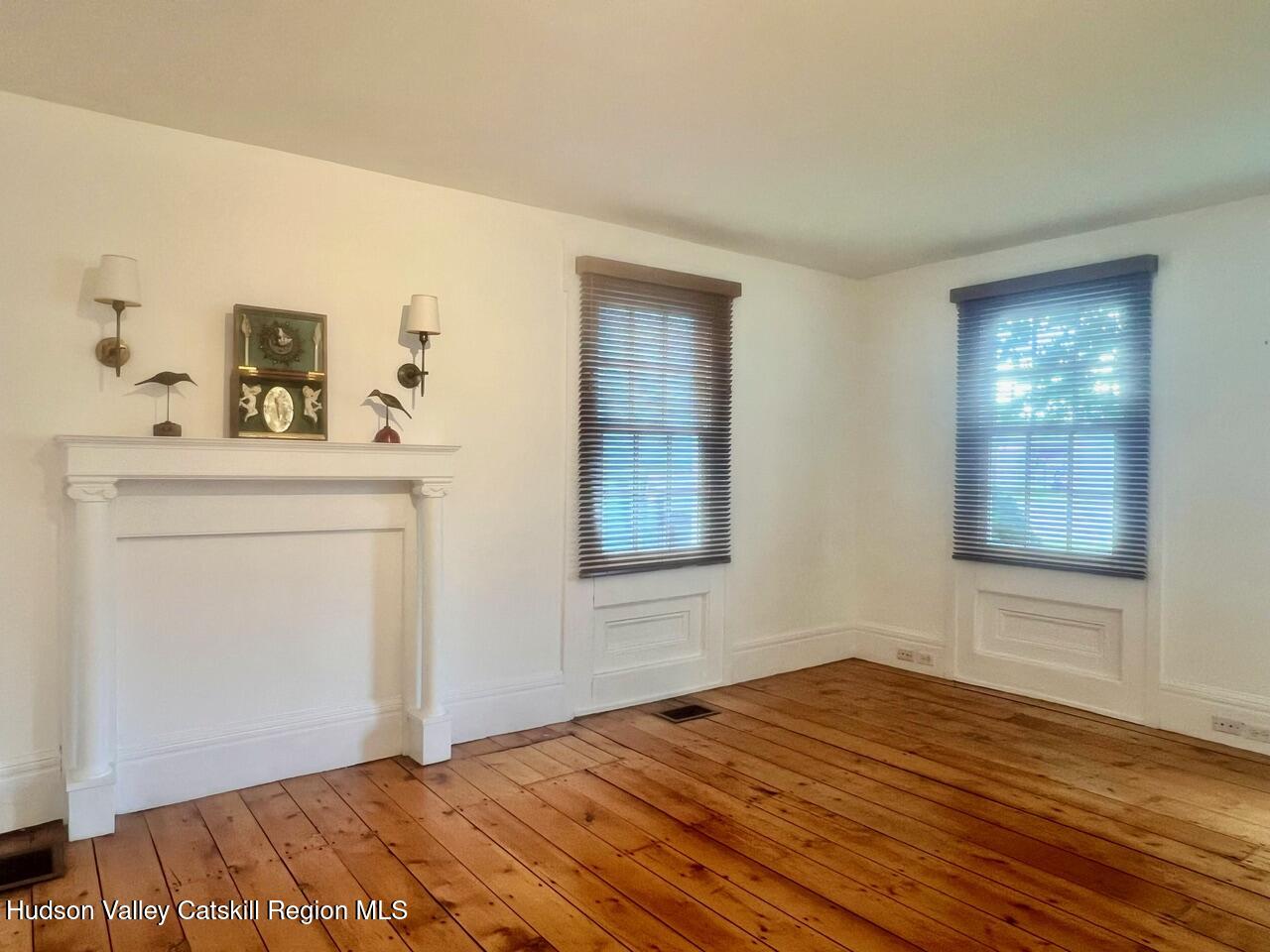 7 Railroad Avenue