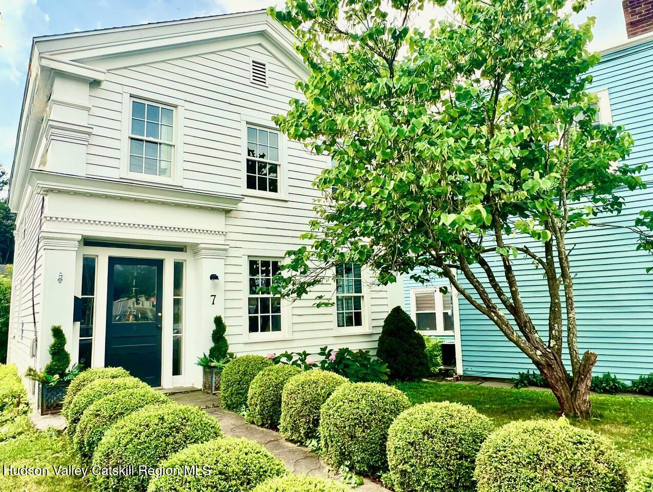 7 Railroad Avenue