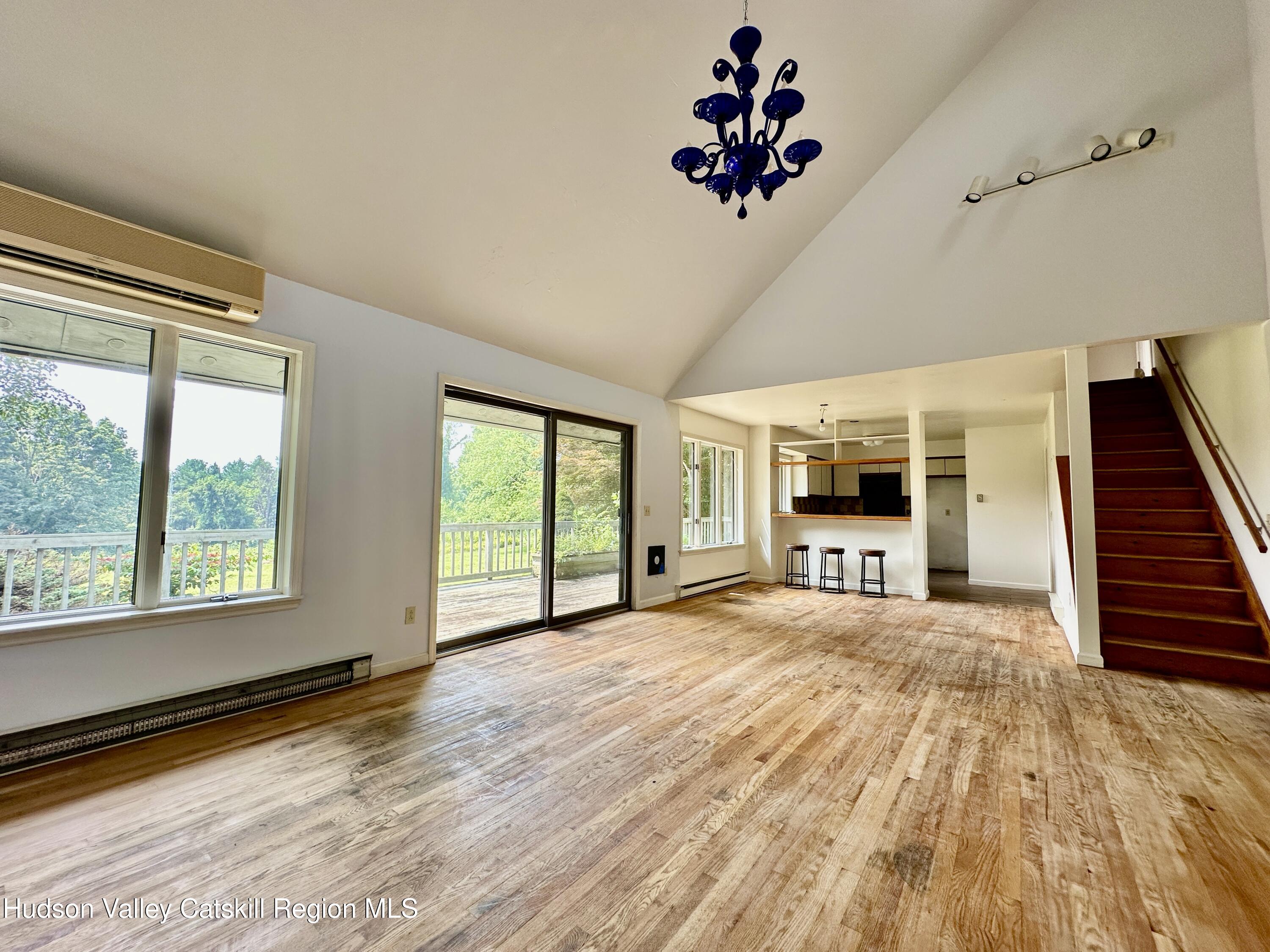 40 Stonewall Ridge Road