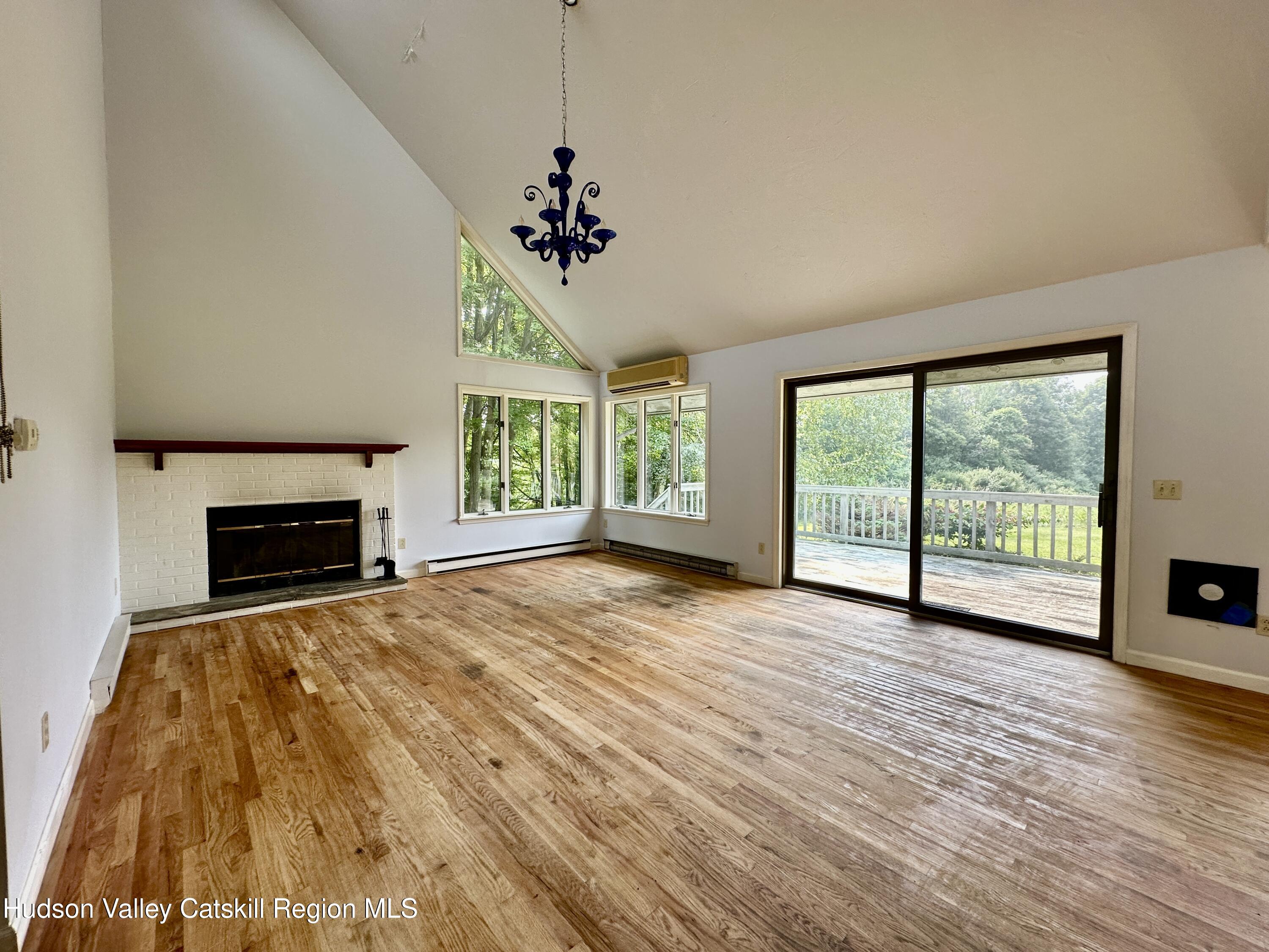 40 Stonewall Ridge Road