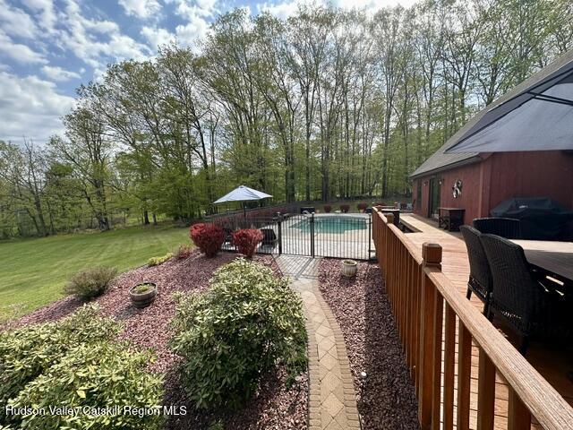 65 Johnny Cake Hill Road