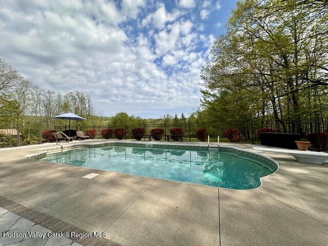 65 Johnny Cake Hill Road