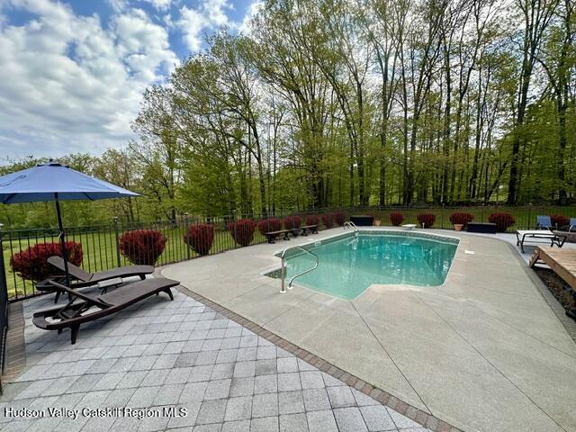 65 Johnny Cake Hill Road
