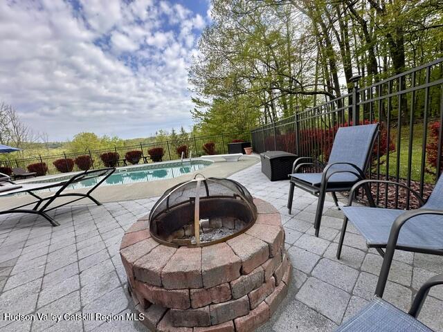 65 Johnny Cake Hill Road