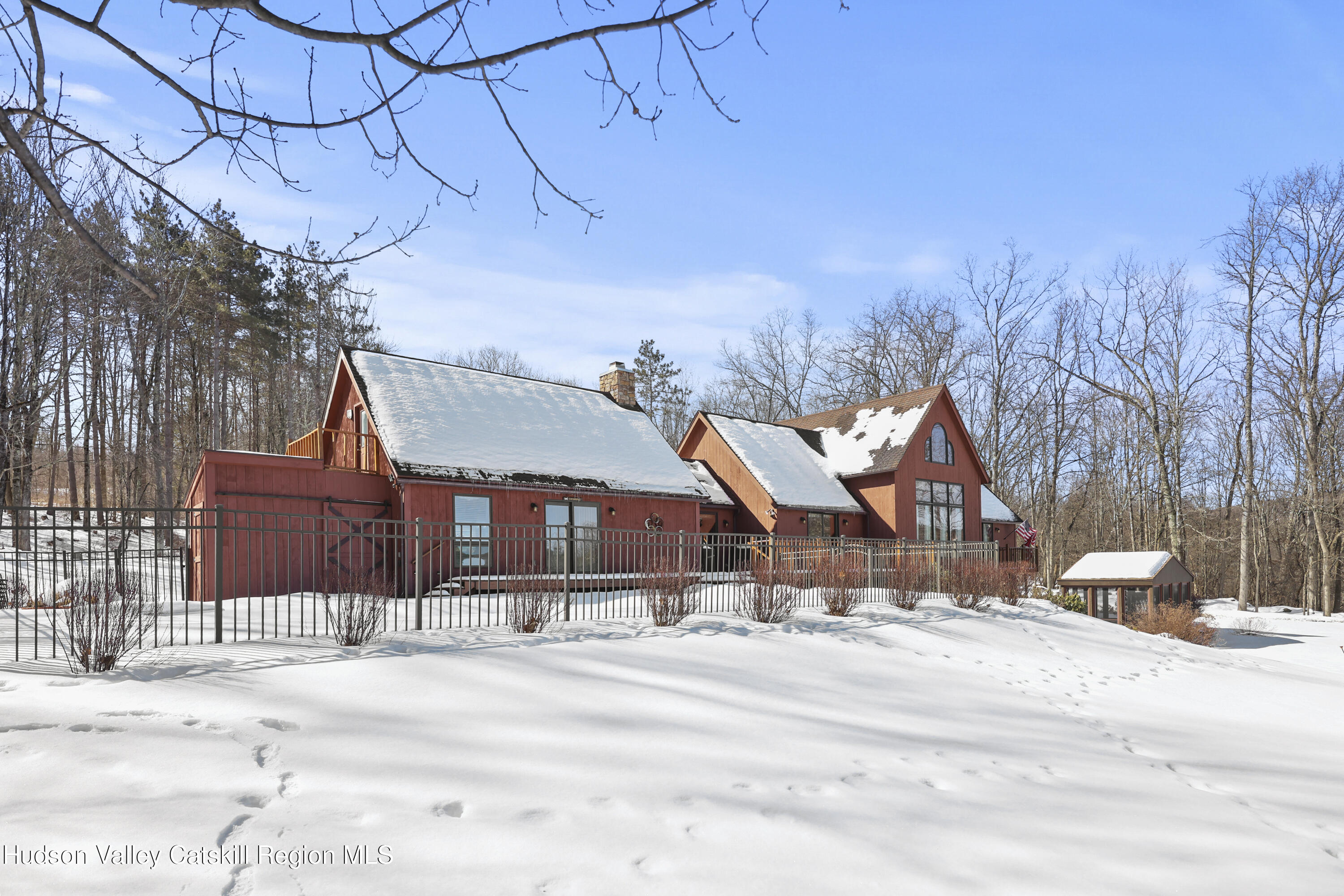 65 Johnny Cake Hill Road