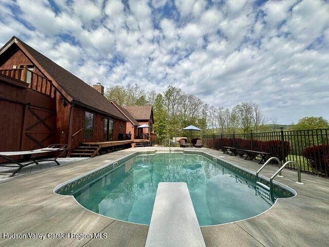 65 Johnny Cake Hill Road