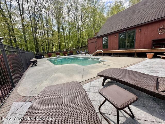 65 Johnny Cake Hill Road