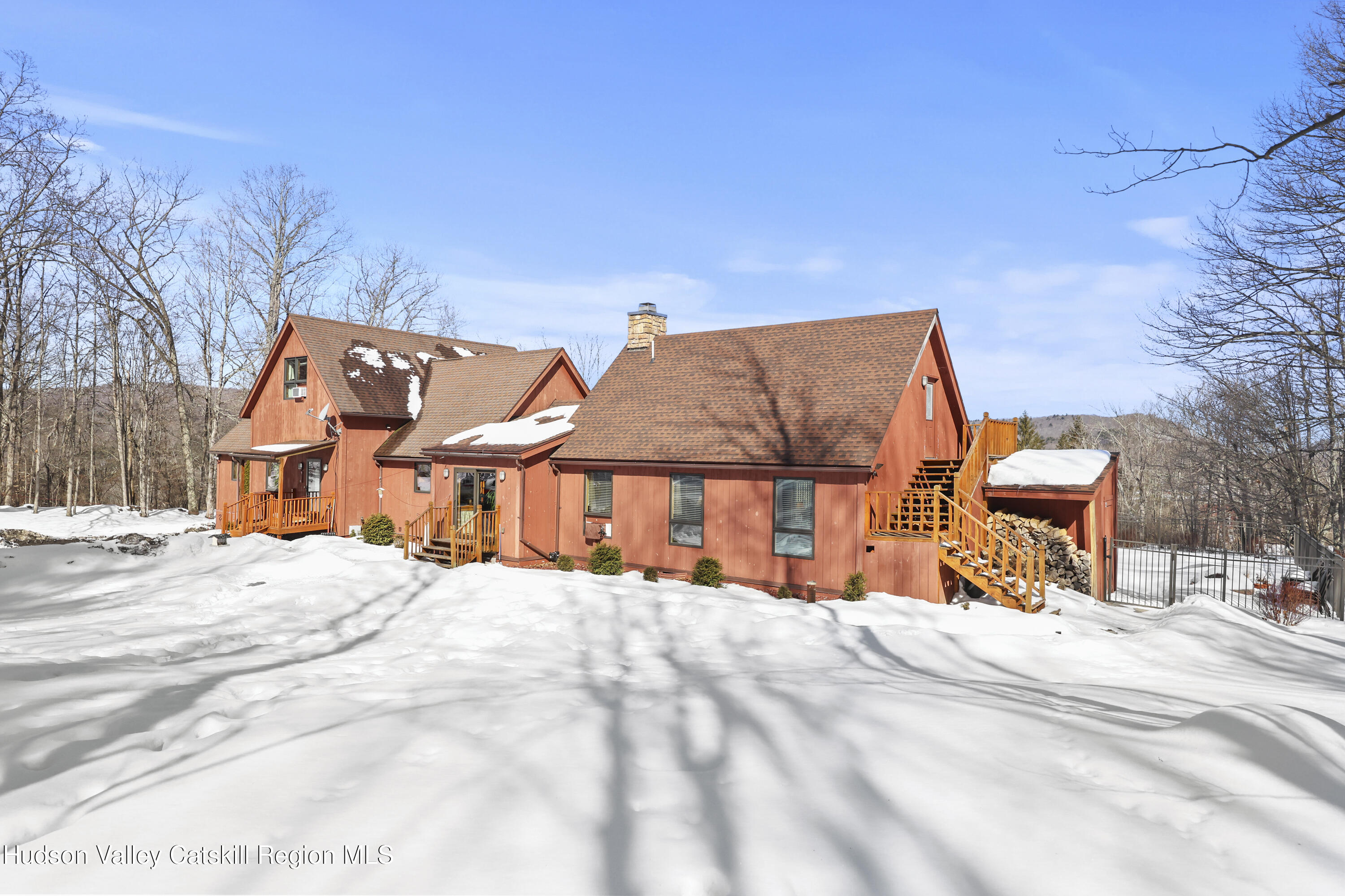 65 Johnny Cake Hill Road