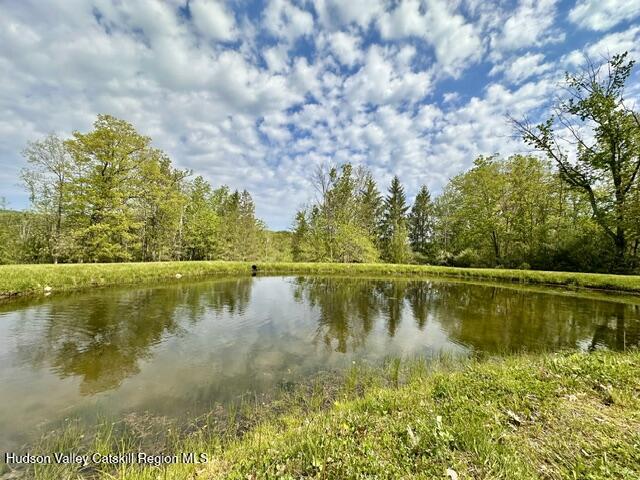 65 Johnny Cake Hill Road
