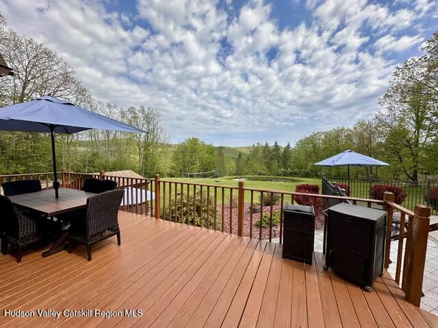 65 Johnny Cake Hill Road