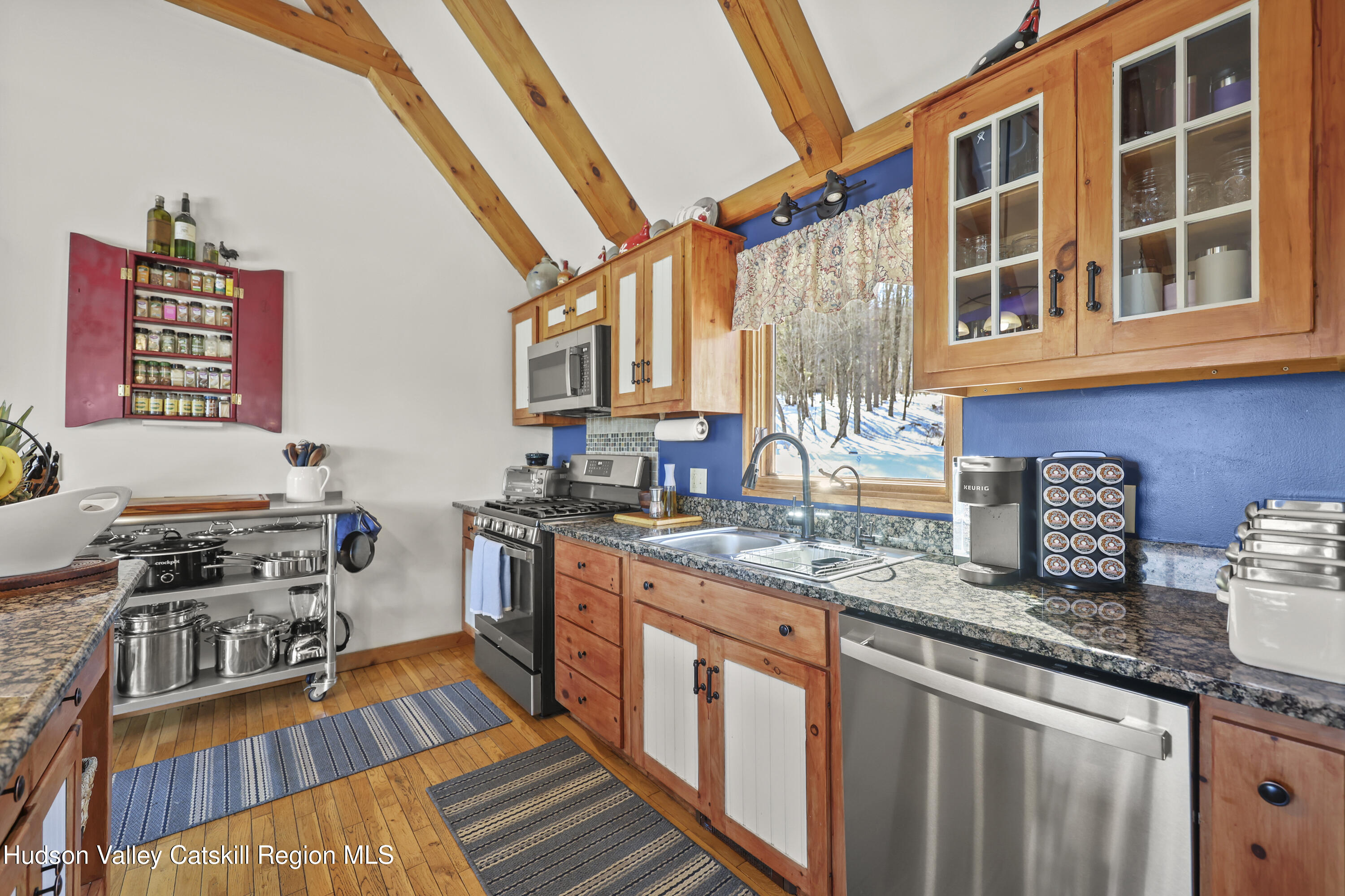 65 Johnny Cake Hill Road