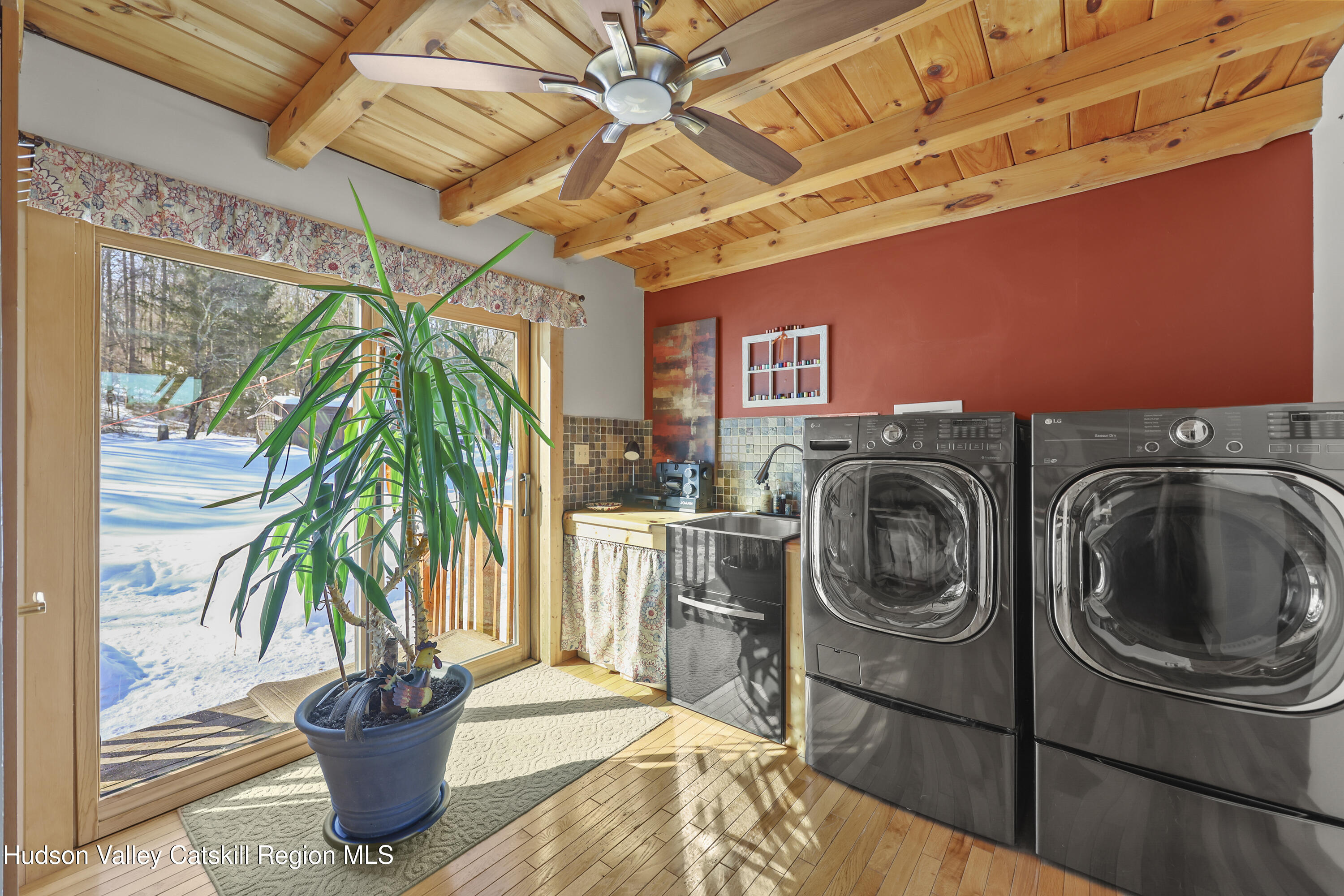 65 Johnny Cake Hill Road