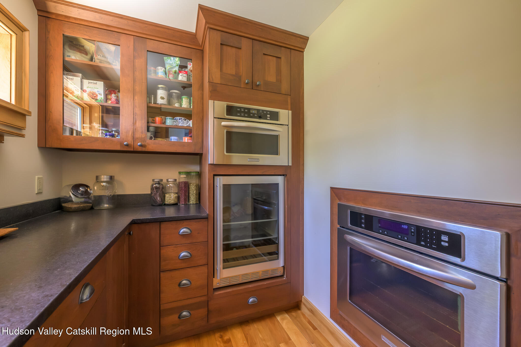 268 W Hill Road