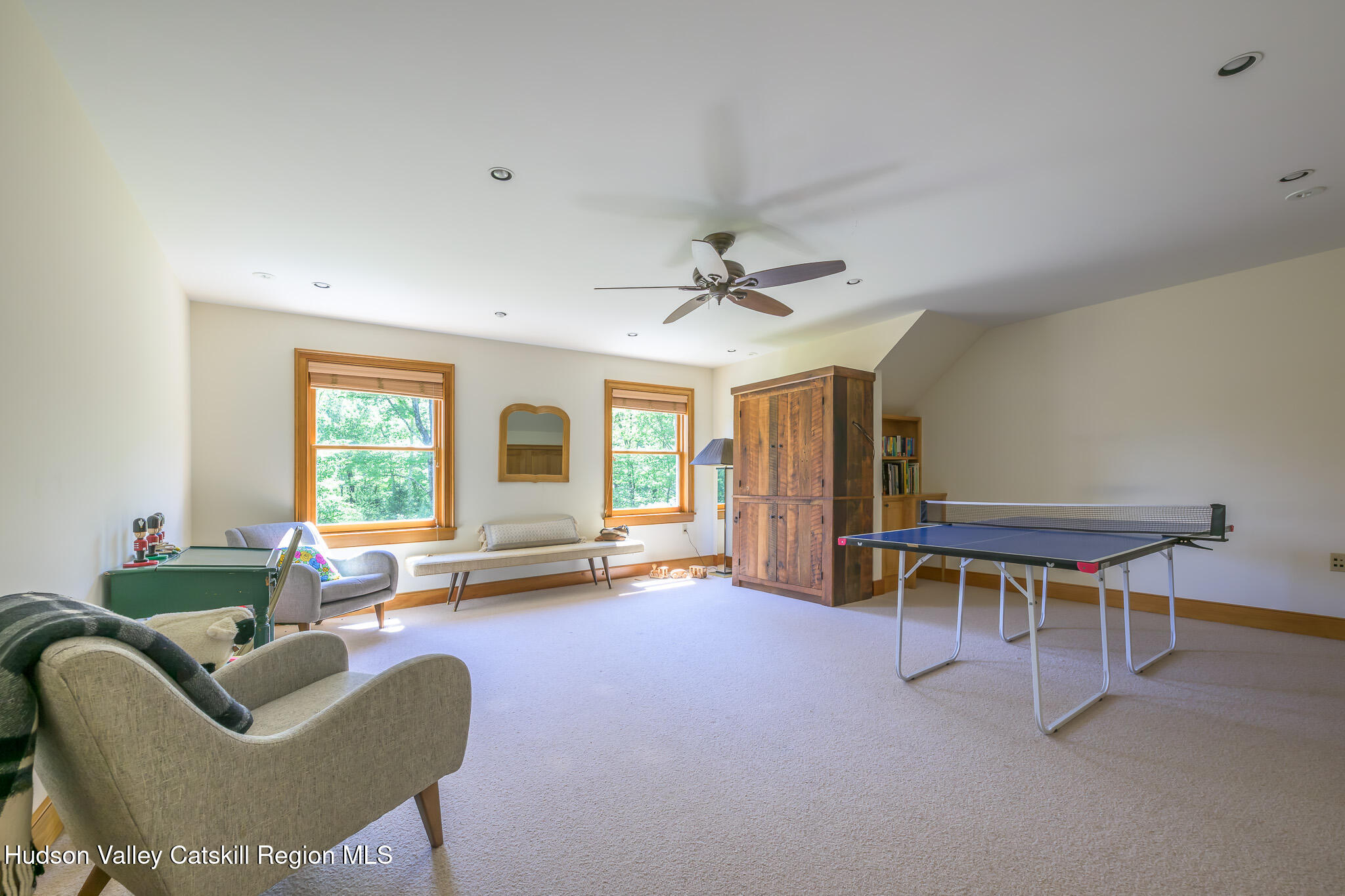 268 W Hill Road