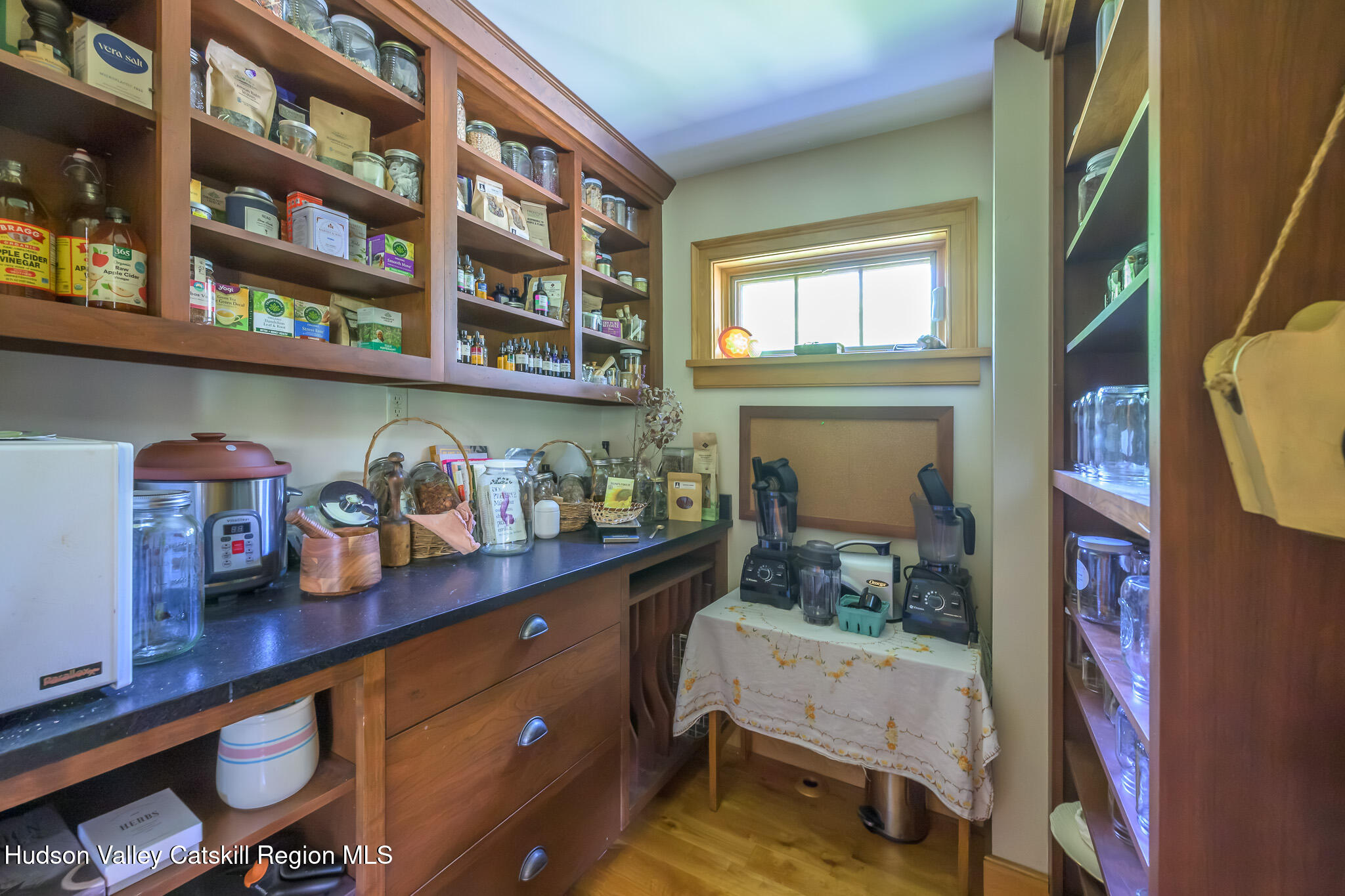 268 W Hill Road