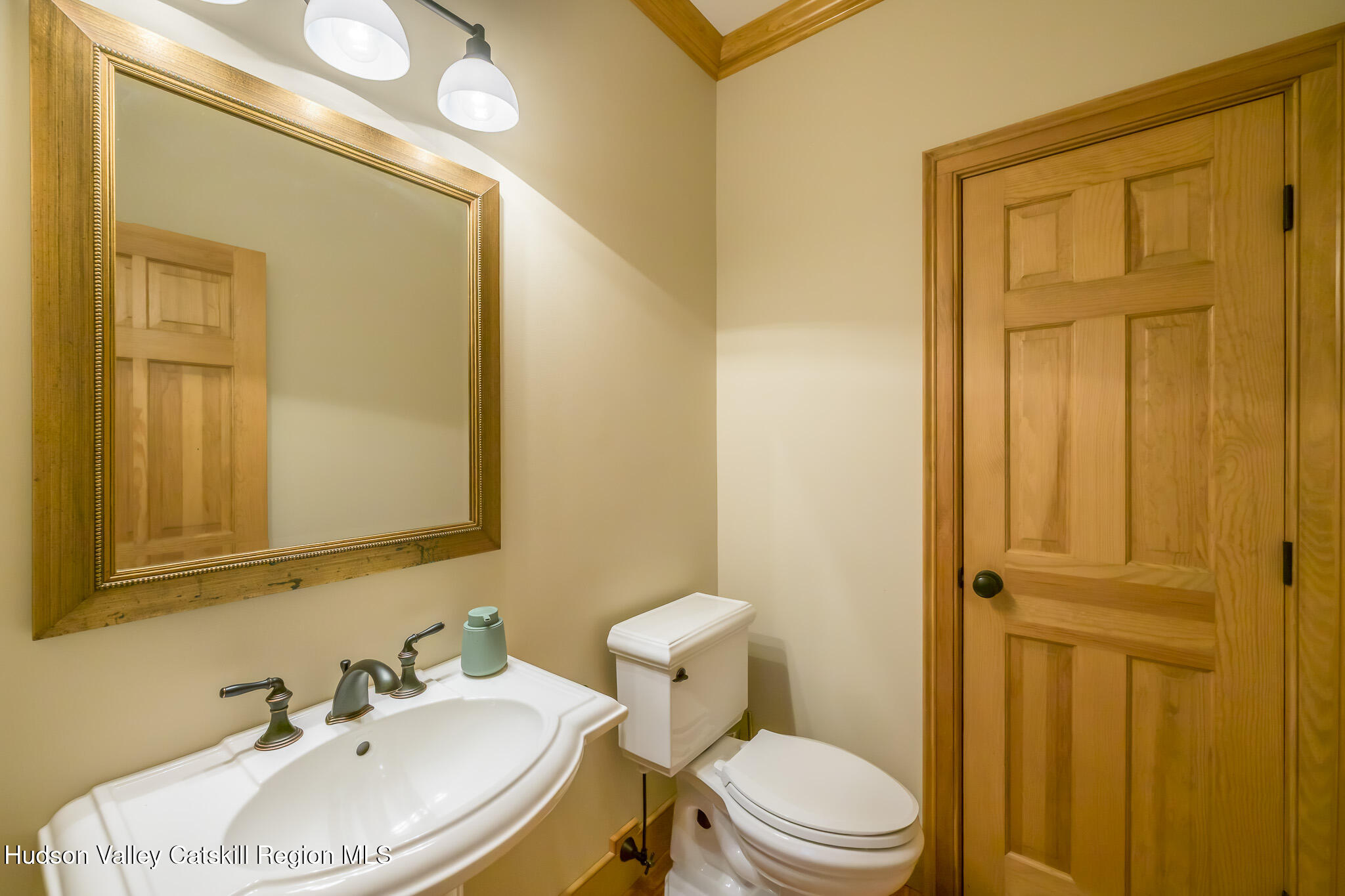 268 W Hill Road
