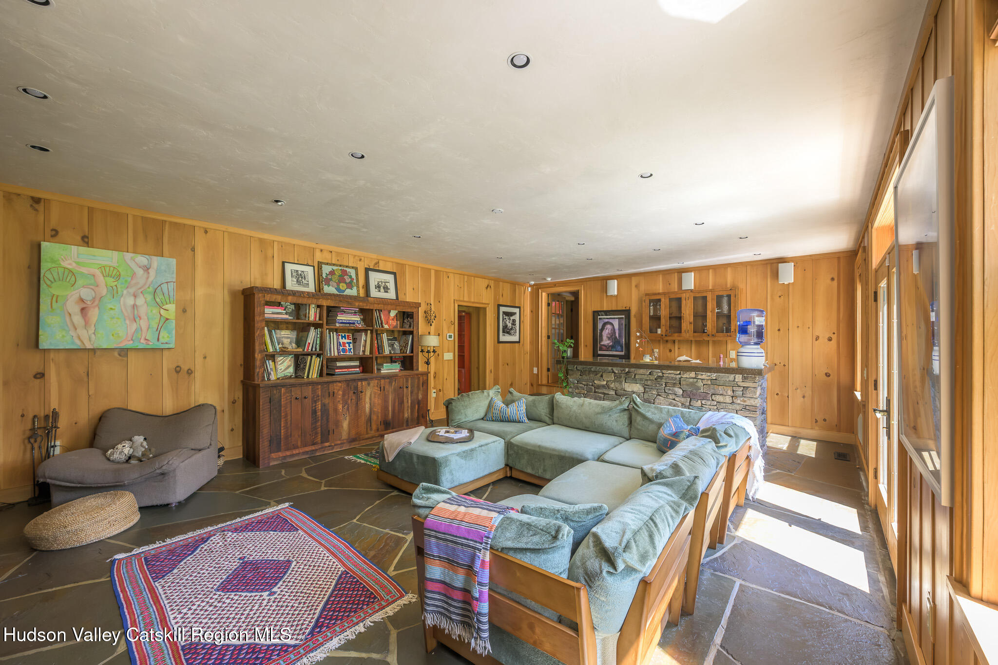 268 W Hill Road