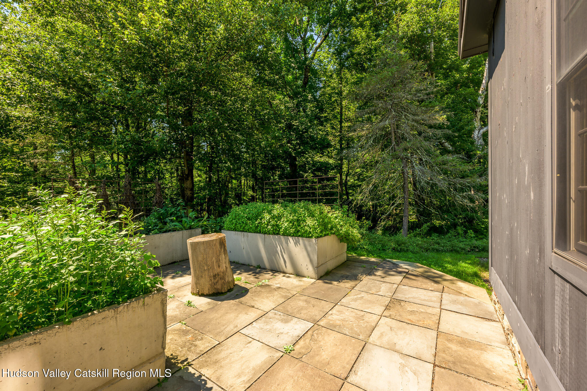 268 W Hill Road