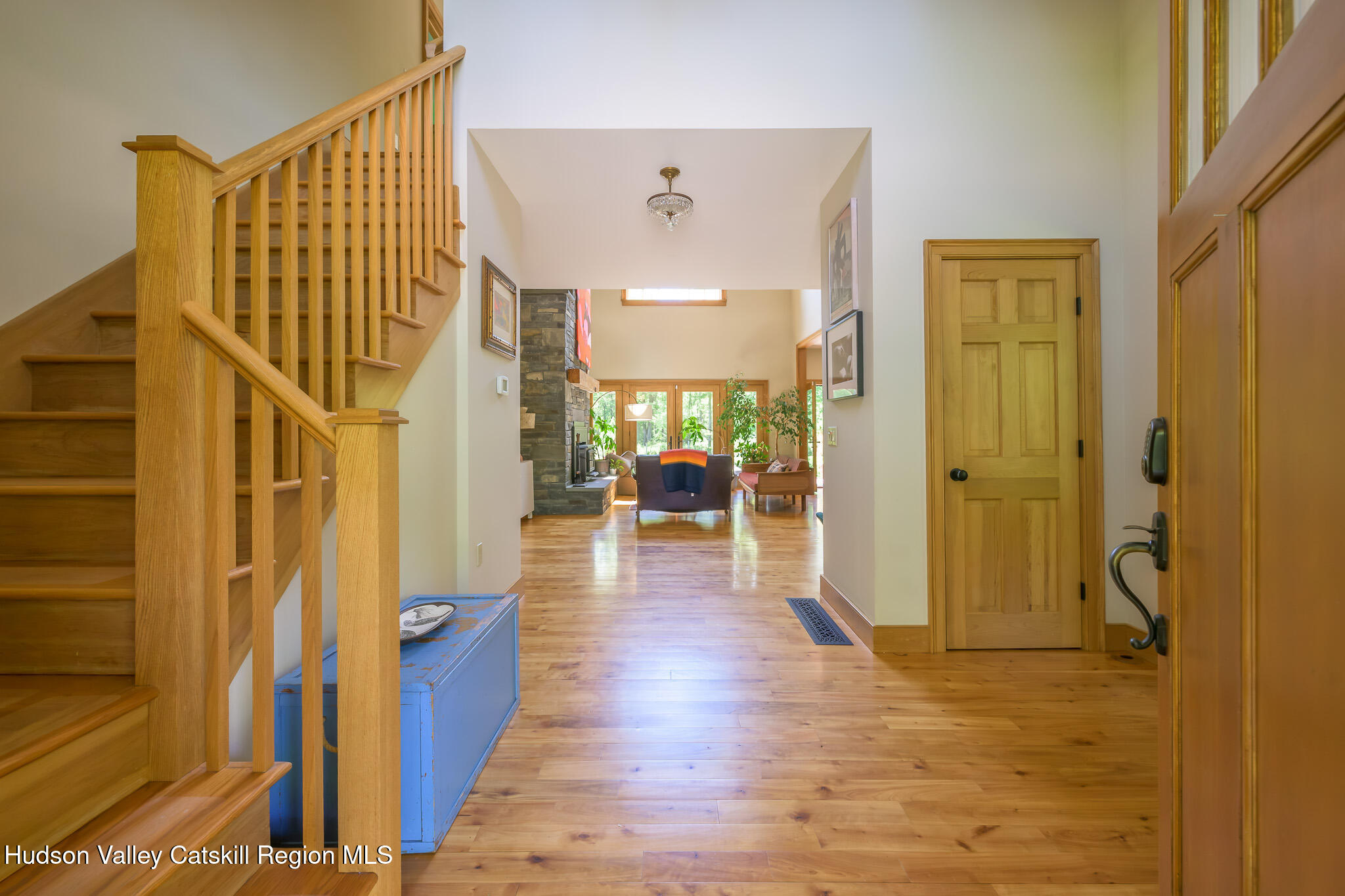 268 W Hill Road