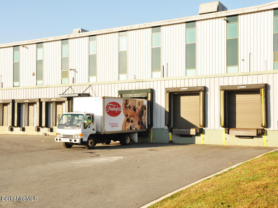 703 West Housatonic St