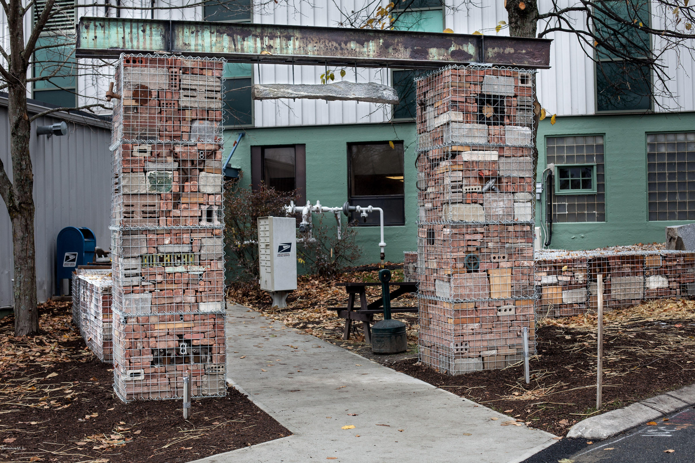 703 West Housatonic St