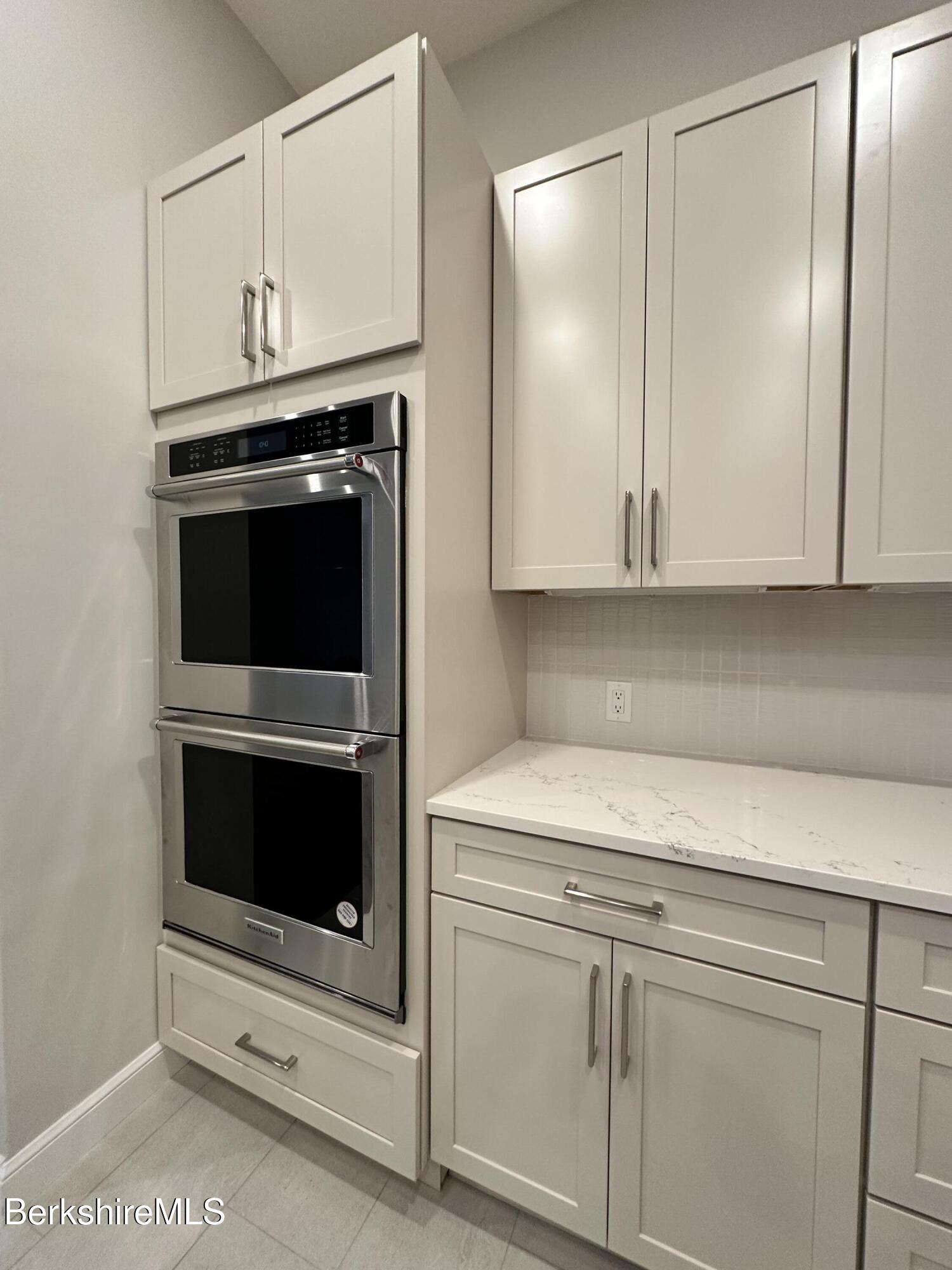 281 Main St Unit: 12