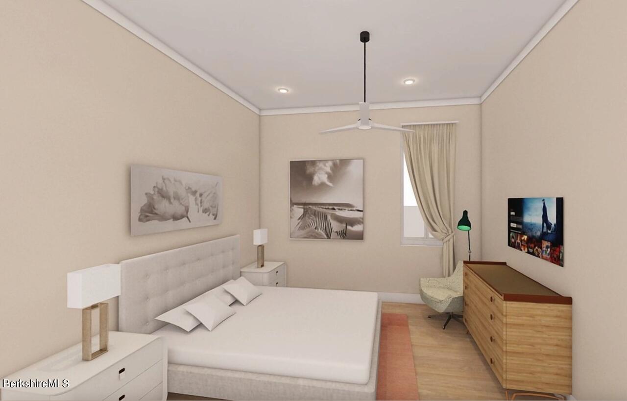 281 Main St Unit: 12