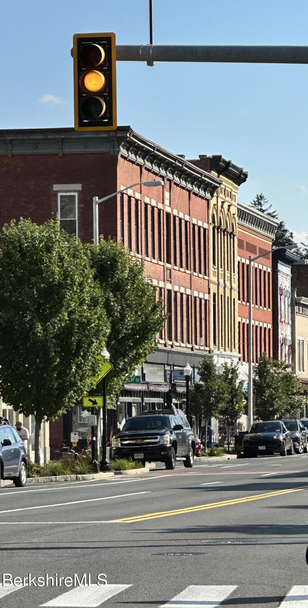 281 Main St Unit: 12