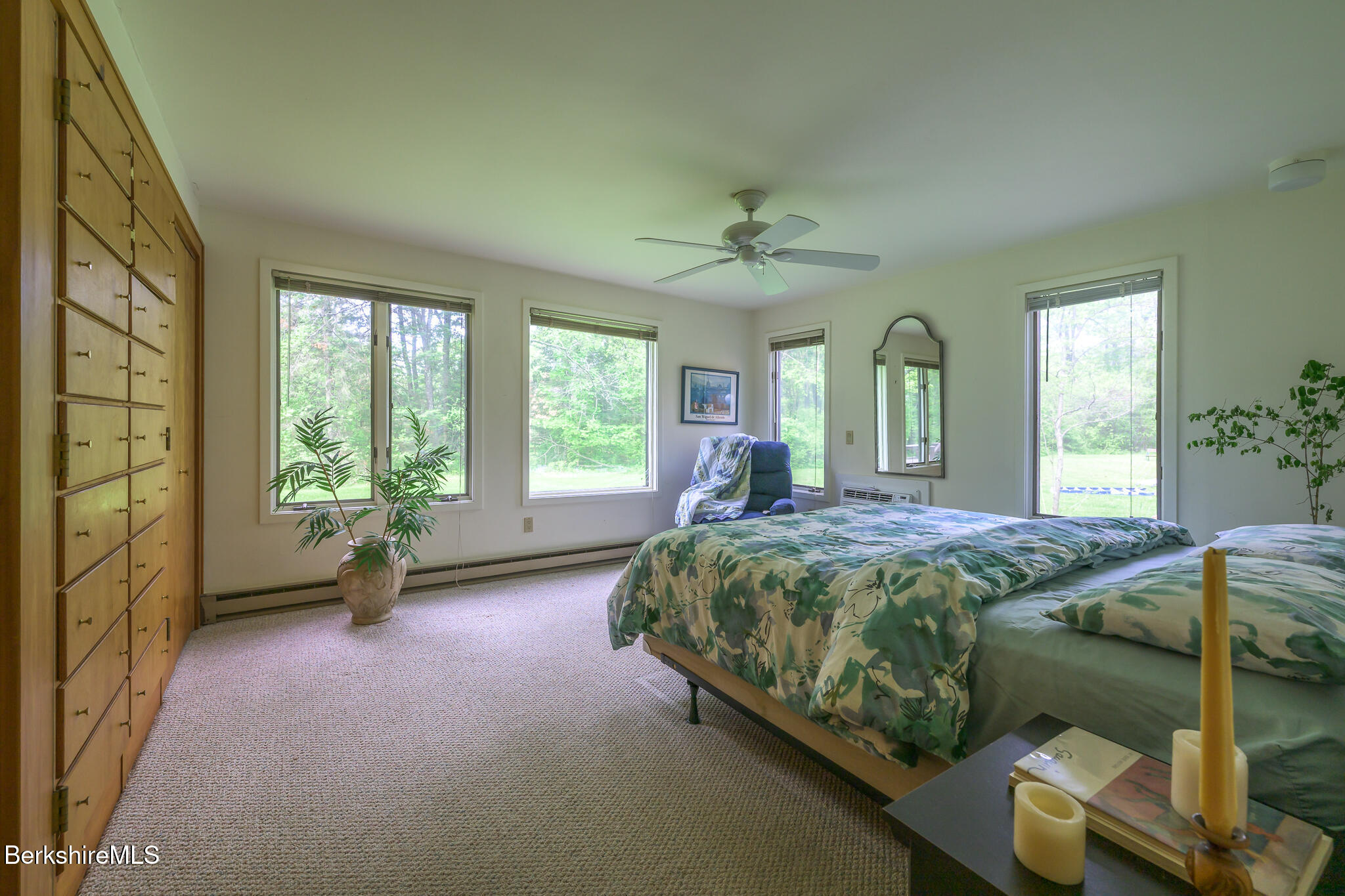 33 Interlaken Rd