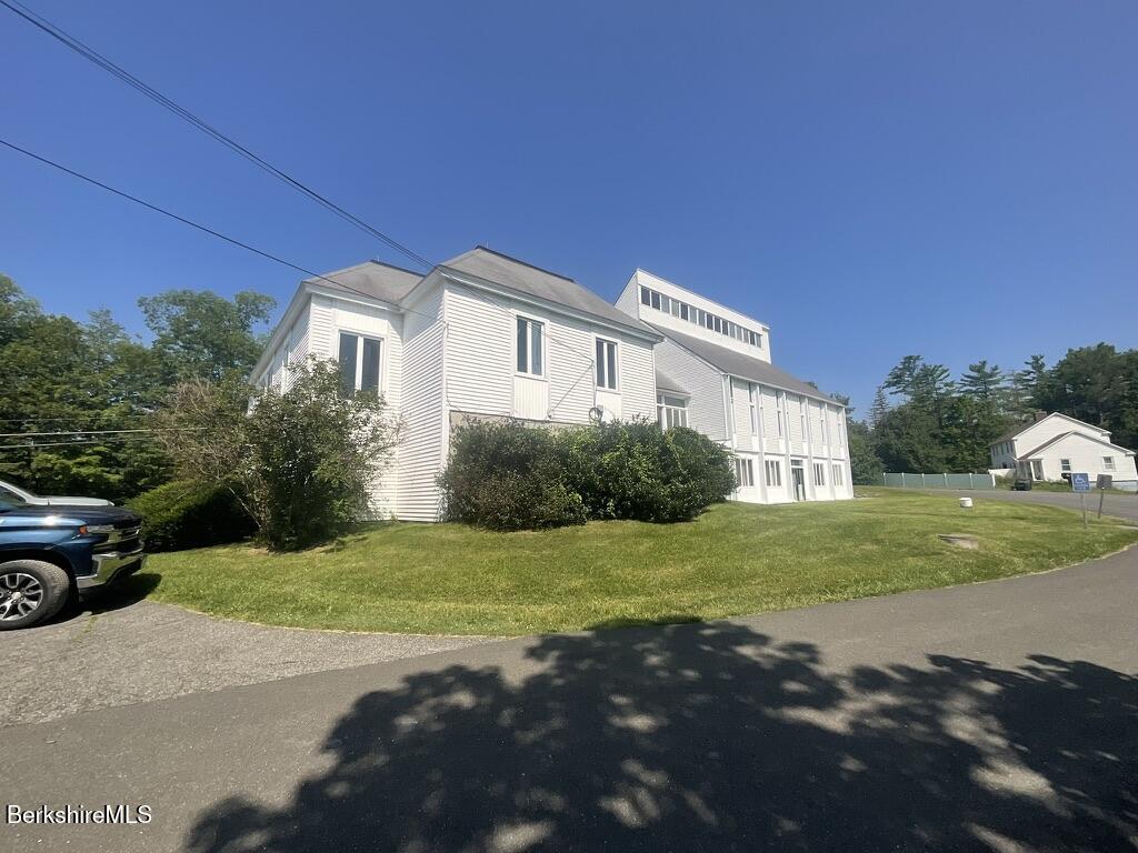 1515 State Rd