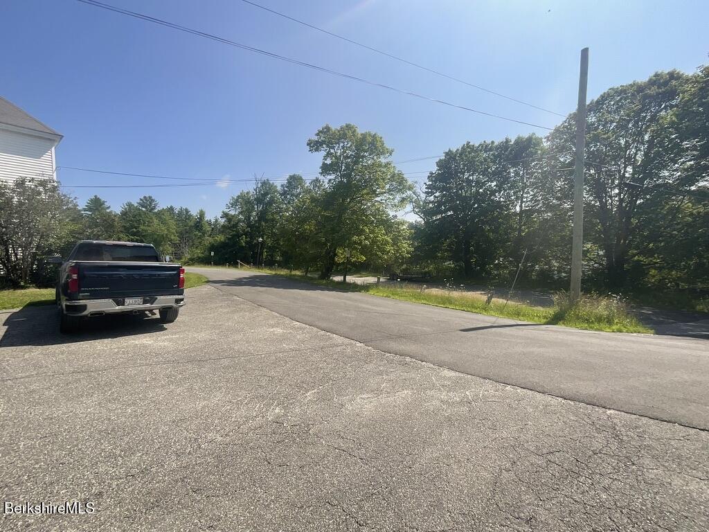 1515 State Rd
