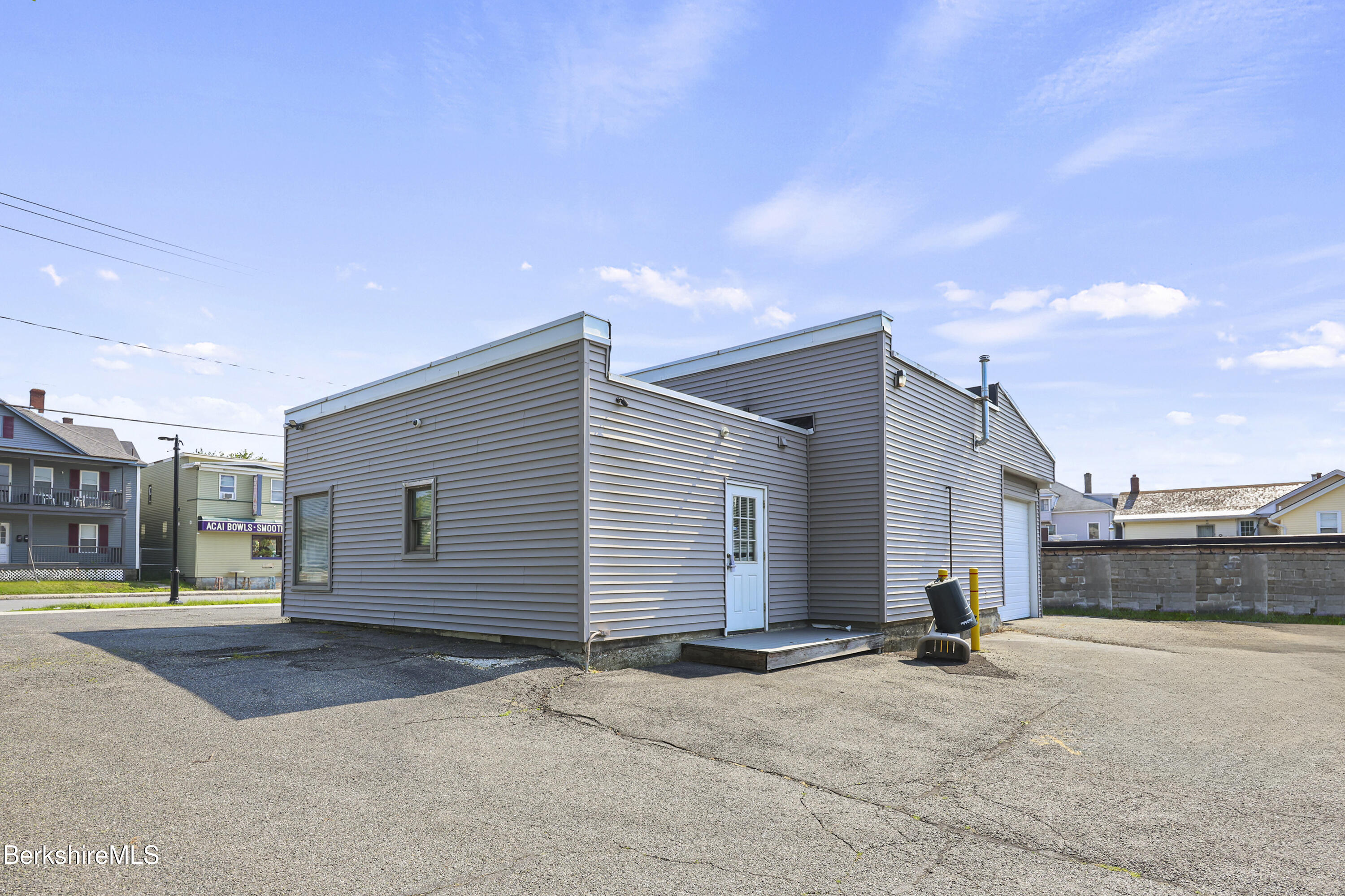 376 Tyler St