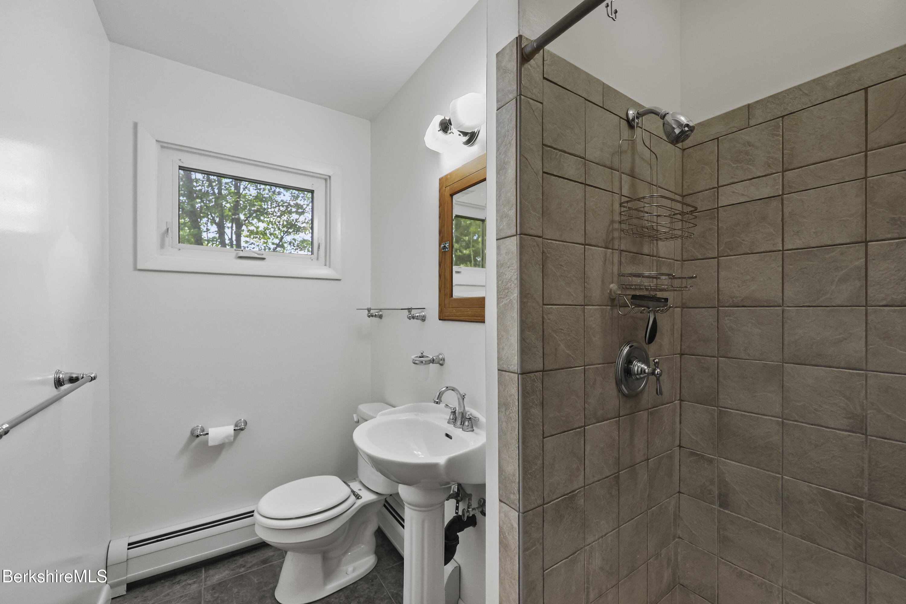 11 Squanto Rd