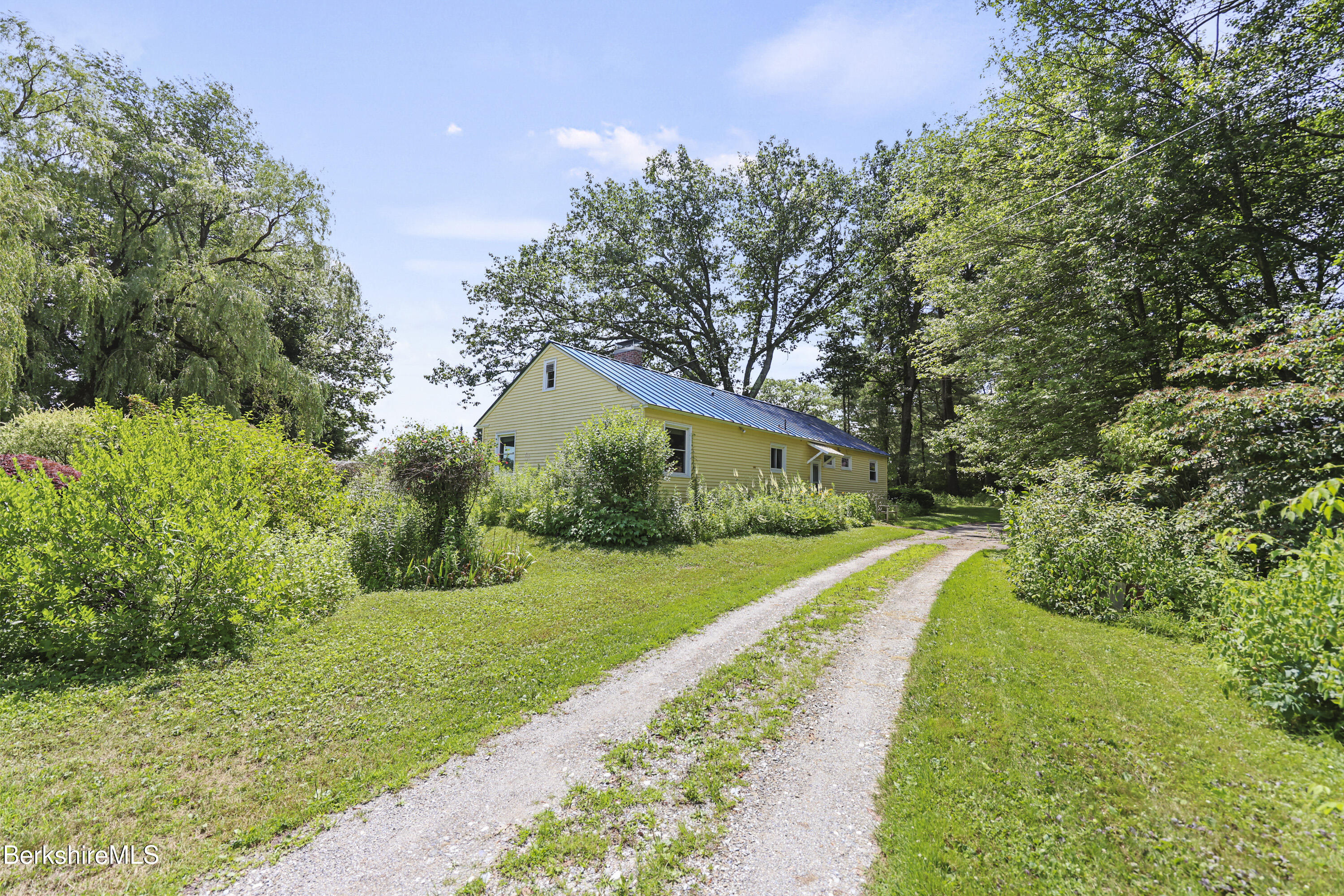 11 Squanto Rd