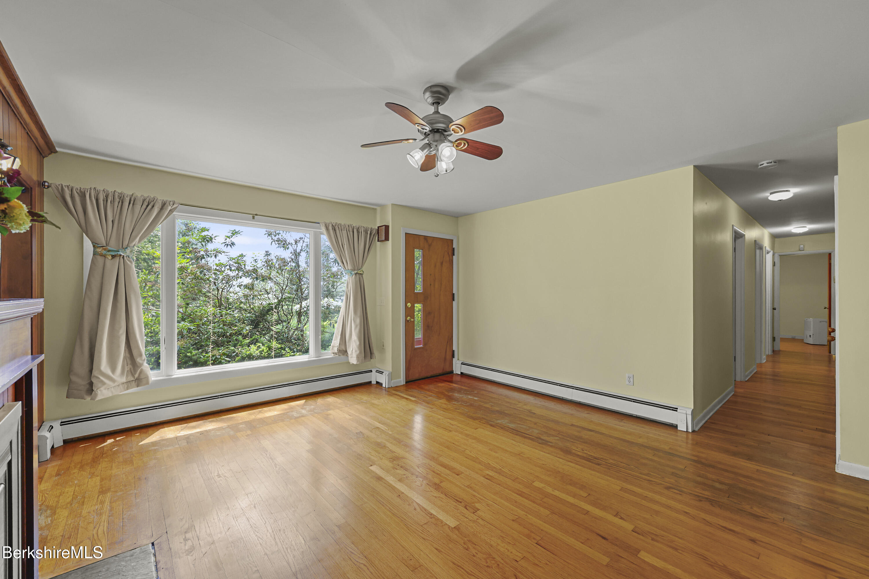 11 Squanto Rd