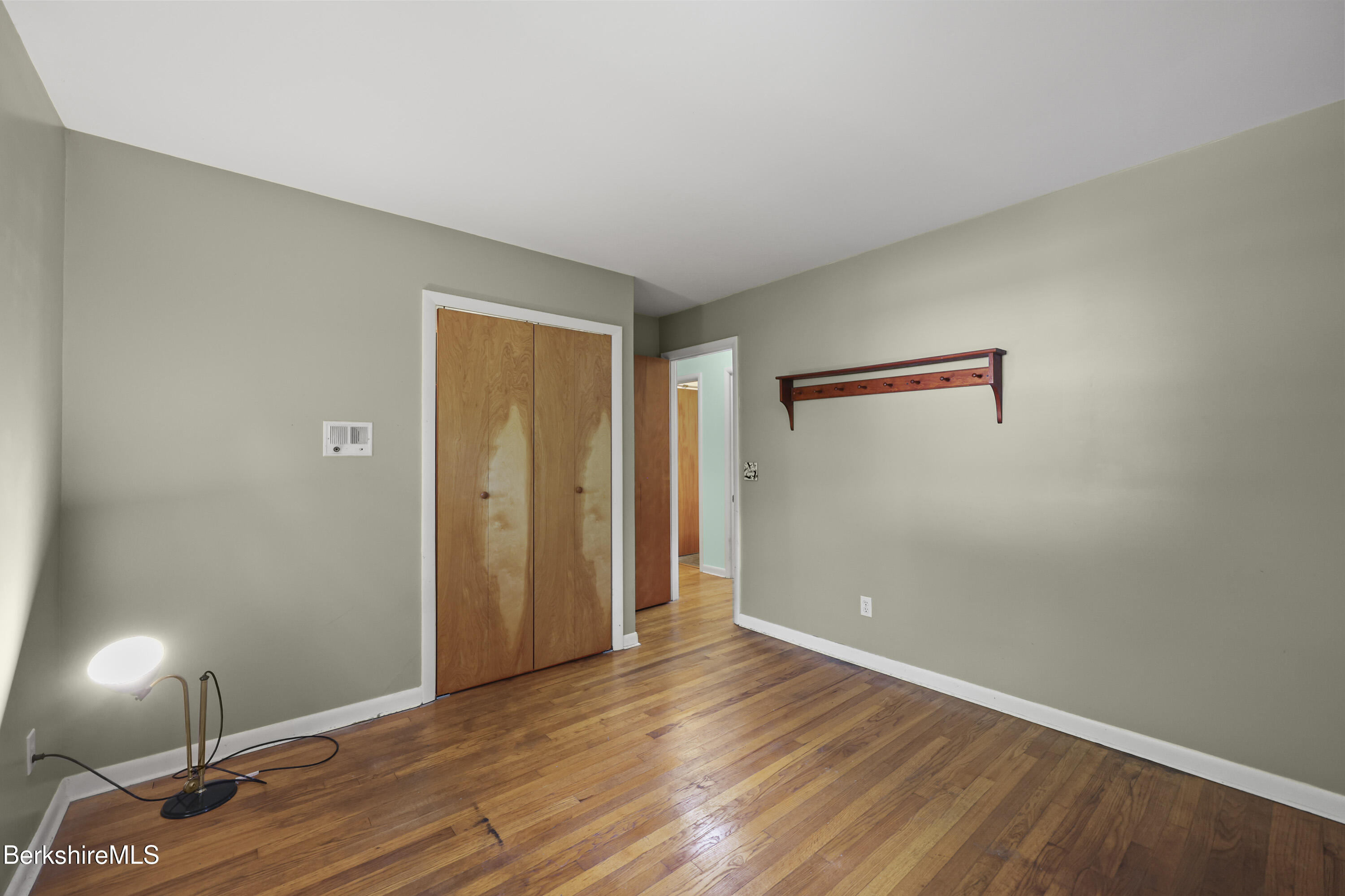 11 Squanto Rd