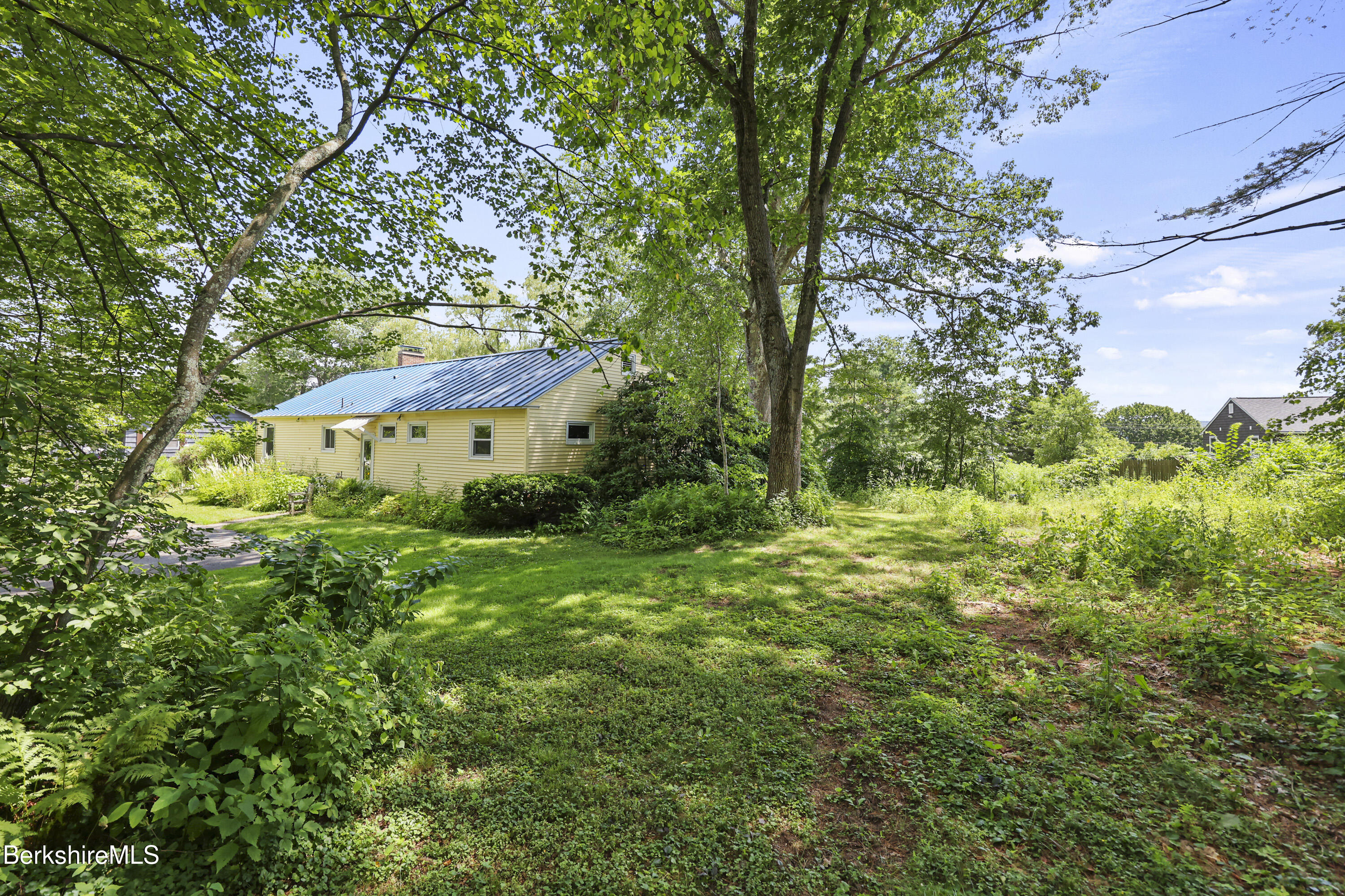 11 Squanto Rd